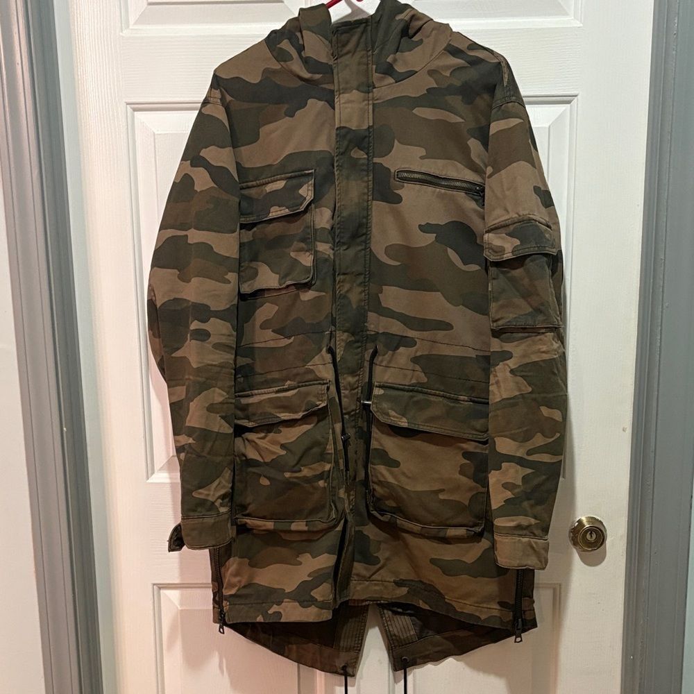 Camouflage Hooded Men's Jacket